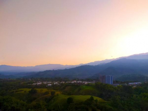 Vista al Mar Verde de Armenia con parqueadero privado